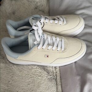 Tommy Hilfiger Cream and Light Gray Sneakers